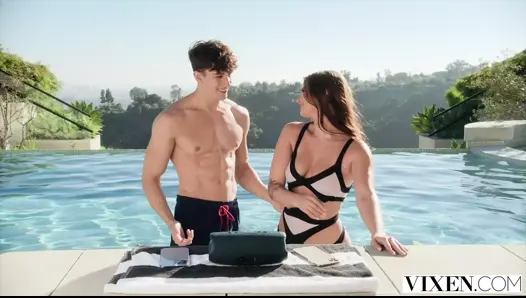 Unleashing Innocence: Petite Beauty Sky Wonderland Makes Her Vixen Debut - video thumbnail