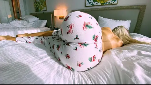 Morning Glory: Busty Step Mom Gets Ravished by Step Son's Thick Rod - video thumbnail